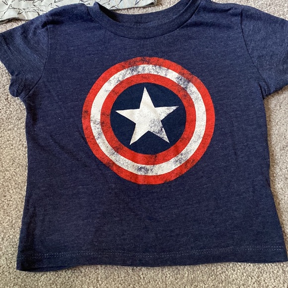 Toddler Boys 18 month t-shirts; marvel & sharks - Picture 3 of 6
